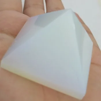 4cm Looduslik Valge Opaal Püramiid Crystasl Energia Punkti Meditatsiooni kvarts Võlukepp kodu Kaunistamiseks