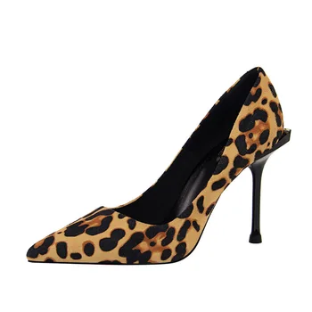 Euroopa ja Ameerika Ühendriigid seksikas show õhuke madalas suu pikad seemisnahast leopard printida kõrge kontsaga naiste ühtse kingad 925-2