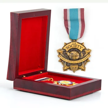 Sõjalise Medal Sõjalise Sõle Medallion odavad custom antique gold medal, mille ohutuse nõela hot müük sõjalise medal box