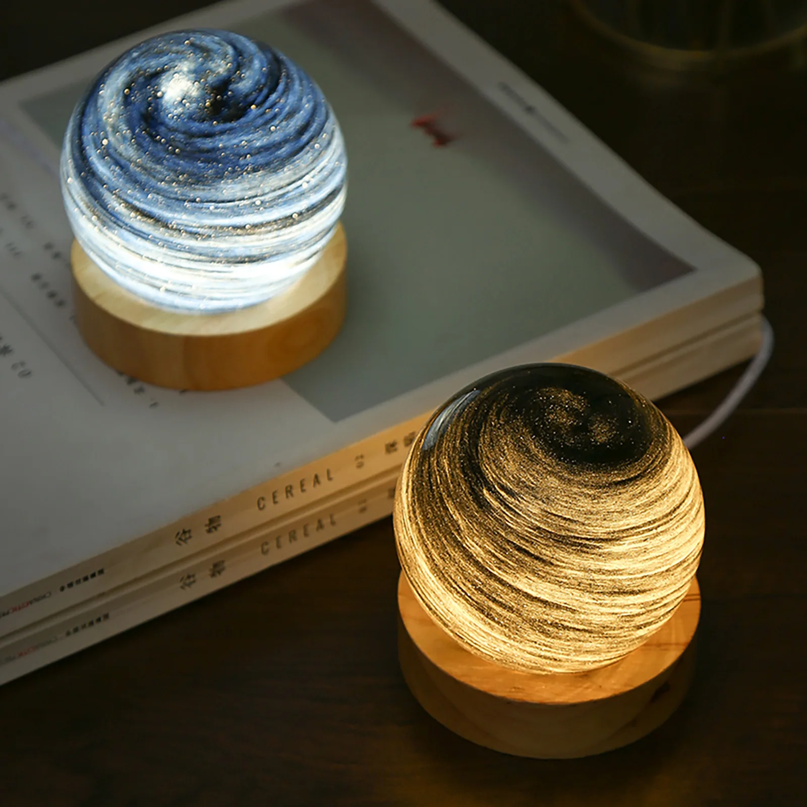 USB-Romantiline Öö-Lamp Astronoomiline Kaunistused Desktop Dekoratiivsed Tuled Kunst, Käsitöö, Puidust Puhul Kingitusi Pulmapidu 3