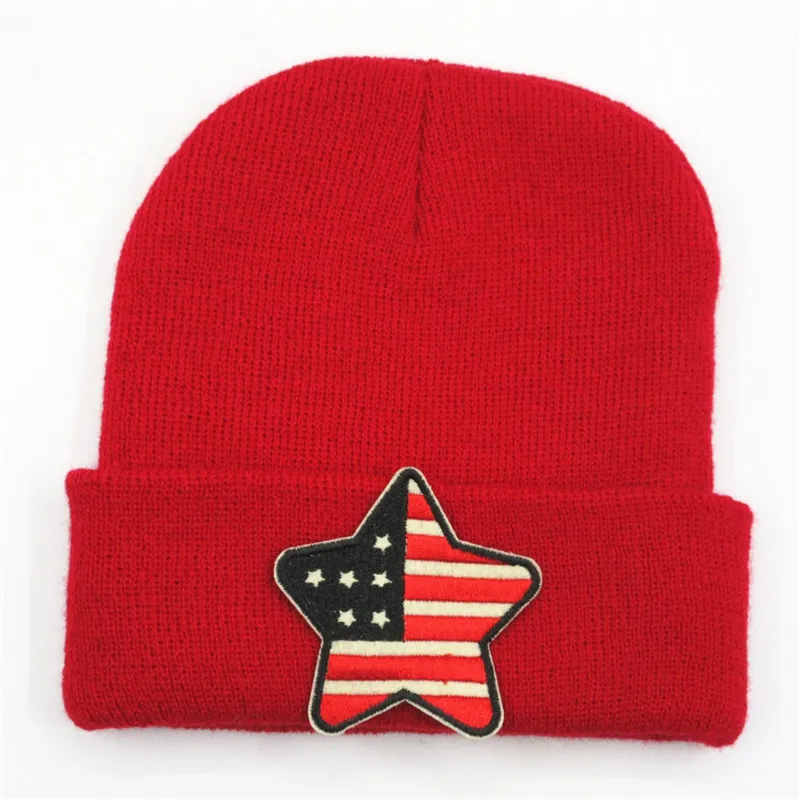 Ameerika lipu tähed tikandid Paksenema kootud müts talvel soe müts Skullies ühise põllumajanduspoliitika beanie müts lapsele mehed naised 61 3