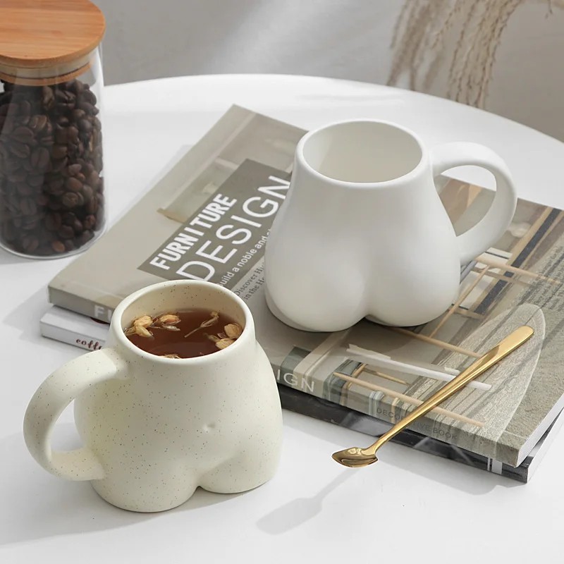 Isikliku 3D Keraamiline Kohvi Kruus Hommikusöök Tassi Naljakas, Loominguline Drinkware Huuled Tagumik Erilisi Kingitusi Ema Meeste ja Naiste Paar 0
