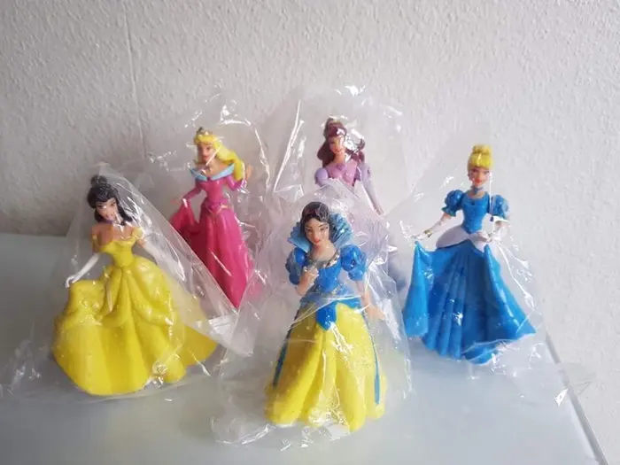 [ Naljakas] 14cm Printsess Mänguasjad 5tk/palju Snow princess Ariel Tuhkatriinu Aurora Belle PVC Tegevus Arvandmed nukk mudel Laps Tüdrukud kingitus 5