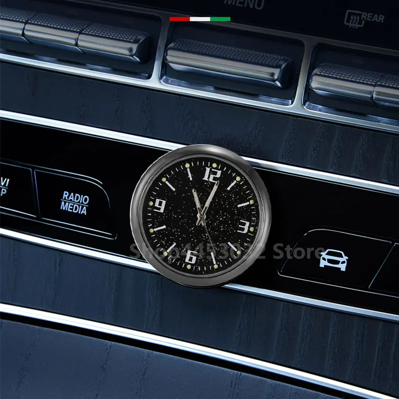Toyota Fortuner Auto Kell Helendav Tähine Mini Digital Watch Kvarts Õhuavad Outlet Clip Vaadata Ornament Tarvikud 1