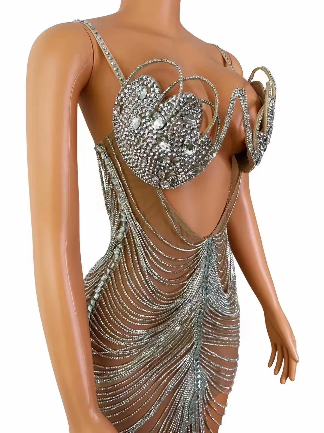 Seksikas, Luksuslik Hõbedane Rhinestone Ketid Crystal Kleit Sünnipäeva Tähistada Õhtul Prom Pool Kleit Tulemuslikkuse Tants Etapp Kanda 5